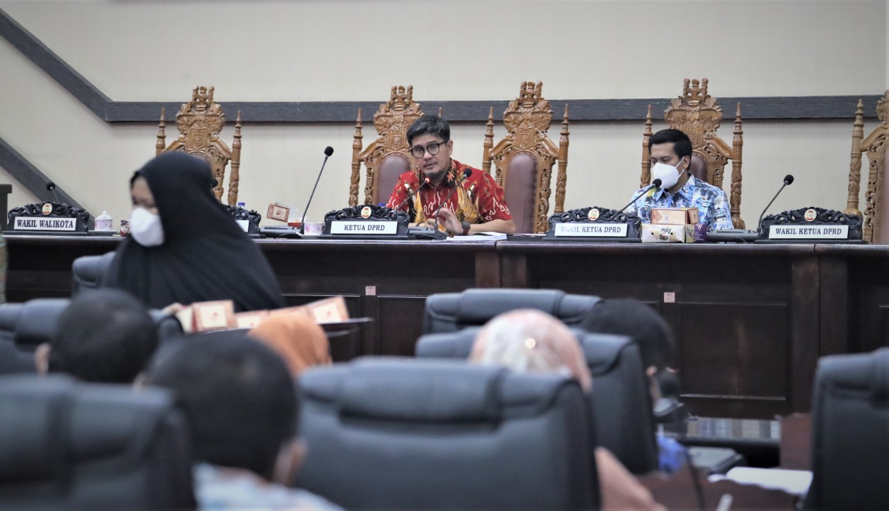 Komisi D Sampaikan Hasil Pembahasan Rancangan PPAS Perubahan APBD 2021 di Rapat Banggar